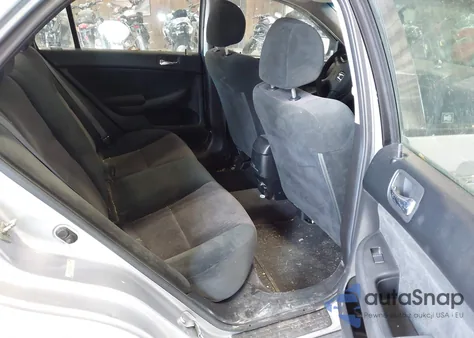 2004 Honda Accord 2.4 Dx from USA, damaged, VIN 1HGCM55184A138824